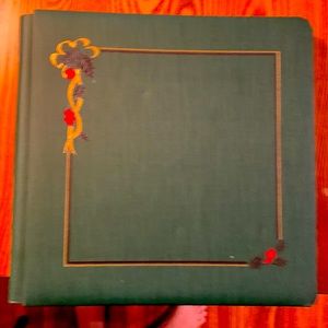 Creative Memories Christmas scrapbook